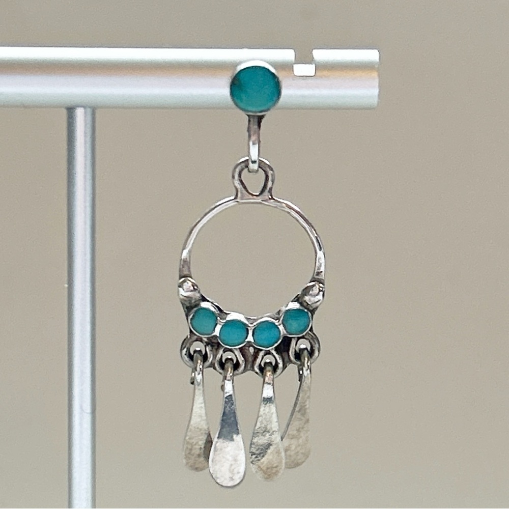 Vintage Southwestern Snake Eye Turquoise Sterling Silver Earrings - Picture 5 of 10